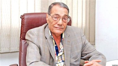 بلال فضل يروي مشاهد من حياة صلاح عيسى في ذكرى رحيله