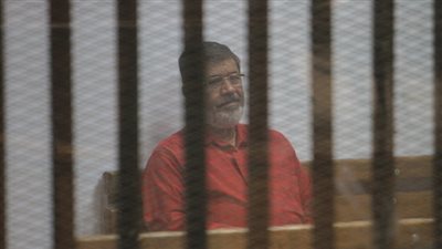 تأجيل نظر محاكمة مرسي في اقتحام السجون لسماع شهادة مسؤل ملف الإخوان بالأمن الوطنى