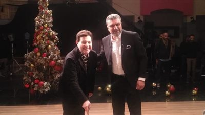 هاني شاكر وسعد الصغير.. ٢٠ نجمًا في سهرة شاشة النهار ليلة رأس السنة (صور)