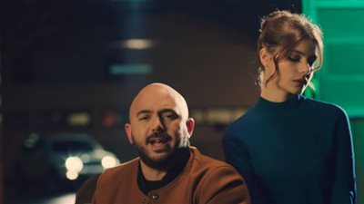 في 48 ساعة فقط.. “وجع الهوى” لمحمود العسيلي تتخطى المليون مشاهدة (فيديو)