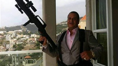 “مستر إكس”.. صبري نخنوخ يعود للظهور من جديد قبل احتفالات رأس السنة (صور)