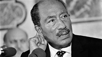 توفيق عكاشة: السادات قتل نفسه وبقرار منه