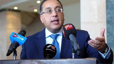 إنشاء مستشفيين ومشروعات جديدة.. حصيلة اجتماع مدبولي ورئيس “الخدمة الوطنية”