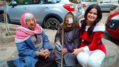 تامر أمين: “اشمعنا سما المصرى وزعت كلسون فى الشارع” (فيديو)