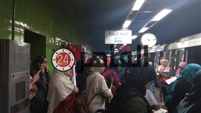 مترو الأنفاق: لوح معدني على القضيب المكهرب سبب العطل وانتظام حركة الخط الثاني