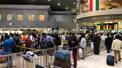 الكويت تشترط لدخولها شهادة تثبت عدم الإصابة بـ”كورونا” لمسافري 10 دول بينها مصر