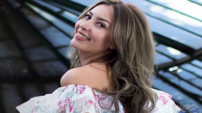 جنات تحتفل بعيد الأم بأغنية “رحمة” لصالح أطفال 57357.. وتتبرع بأجرها (فيديو)