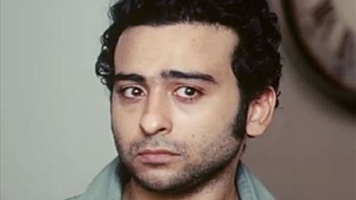 أحمد عزمي يحدد موعد ومكان عزاء والده