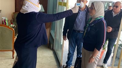 وزيرة الصحة: لدينا ربع مليون كاشف فيروس كورونا.. وأصدرنا أمرًا بالاستيراد (فيديو)