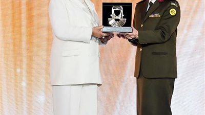 انتصار السيسي تشارك في مبادرة “المرأة المصرية أيقونة النجاح” (صور)