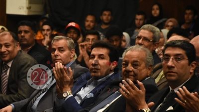 هاني رمزي: “وقفت في البرلمان عشان جملة هاريها بوس وقولتلهم دي تبقى مشكلة لو مبتبوسوش”