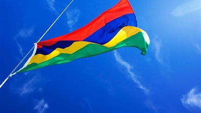 العاهل السعودي وولي العهد يهنئان موريشيوس بذكرى الاستقلال