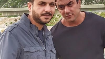 أحمد العوضي يواصل تصوير “الاختيار” مع أمير كرارة على الحدود اللبنانية السورية (صورة)