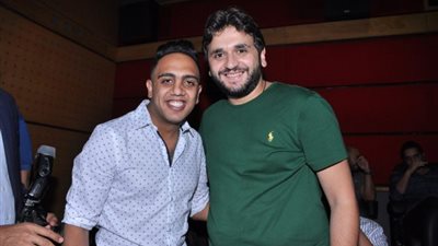 في عيد ميلاده الـ 34.. محمد أسامة لمصطفى خاطر: “كل سنة وأنت طيب يا سلطان الفن” (صورة)