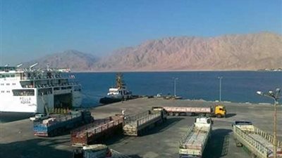 انتظام الحركة الملاحية في موانى البحر الأحمر