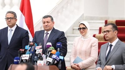 أخبار فيروس كورونا اليوم في مصر.. وصول المصابين لـ150 حالة وتعليق الطيران