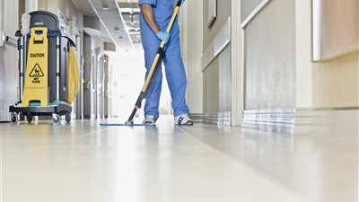 لعدم انتشار فيروس كورونا.. اقتصار زيارة المرضى على فرد واحد بمستشفيات قنا