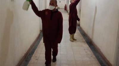 تعرف على نوع المطهر الذي يمكن استخدامه لتنظيف الأسطح للوقاية من فيروس كورونا؟