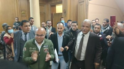 وصول رئيس اللجنة المشرفة على انتخابات المحامين لإعلان النتائج (صور وفيديو)