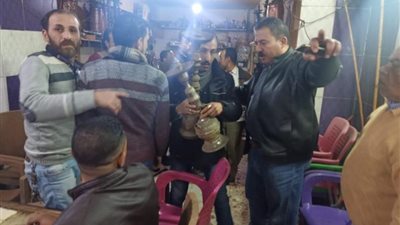 غلق 61 سوقا شعبيا ومقهى ومصادرة 500 “شيشة” لمواجهة فيروس كورونا بالشرقية (صور)