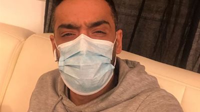 رامي جمال يتبرع لمستشفيات العزل الخاصة بمصابين فيروس كورونا المستجد (صورة)