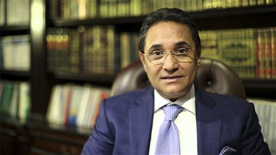 عبد الرحيم علي لرجال الأعمال: “ساعدوا الأسر المتضررة من كورونا يقعدوا في بيوتهم” (فيديو)