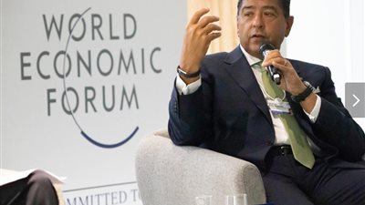 عز العرب: تخفيض الفائدة لها تأثيرات على معدل العائد.. وجميع الدول تأثرت اقتصاديًا بأزمة كورونا