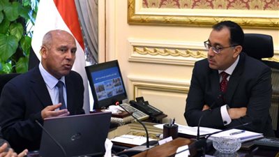 توجيه عاجل من الحكومة لوزير النقل بشأن التكدس في المترو قبل بدء الحظر