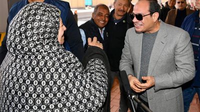 السيسي يوجه الشكر للشعب والحكومة وأجهزة الدولة علي الالتزام فى مواجهة كورونا