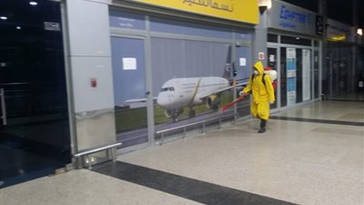 تزامناً مع تعليق الحركة الجوية.. أعمال صيانة شاملة بالمطارات المصرية (صور)