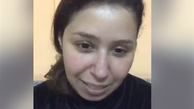 الصحة تكذب إيناس عز الدين: المطربة بصحة جيدة.. وأودعت المستشفى بدون مبالغ مالية (فيديو)