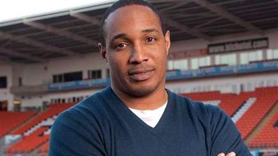 لاعب ليفربول السابق: يجب إكمال مباريات الدوري الإنجليزي