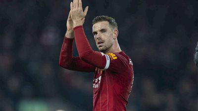 قائد ليفربول: مشكلة انتشار كورونا أهم وأكبر من العودة لكرة القدم