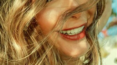 بـ لوك ربيعي .. منى زكي تخطف أنظار الجميع بجلسة تصوير جديدة بعدسة خالد فضة (صور)