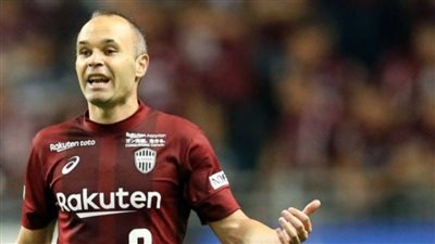 إنييستا يوضح موقفه من العودة إلى برشلونة مرة أخرى