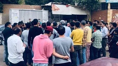 “منعوه بالفأس والحجارة”.. نجل طبيبة شبرا البهو يكشف للنيابة تفاصيل منع دفن والدته من الأهالي