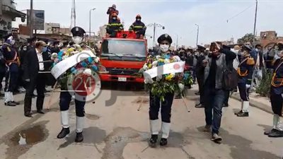 شاهد مراسم تشييع جثمان الشهيد محمد الحوفي بمدينة دمنهور (فيديو)