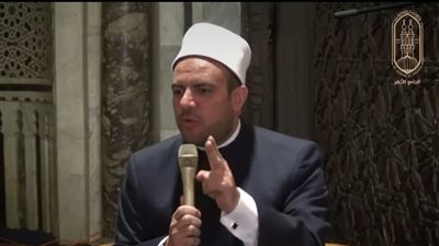 ملتقى العصر بالجامع الأزهر: القرآن وضع أساسًا تنطلق منه البشرية لإدارة علاقاتها مع بعضها