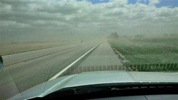 القيادة في العاصفة