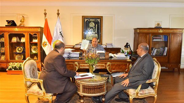 محافظ أسيوط 