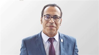 تعيين الدكتور أحمد البرعي مديرًا لفرع هيئة الرعاية الصحية بالأقصر