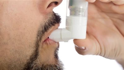 حكم استعمال البخاخة في نهار رمضان عند الفقهاء والمذاهب 