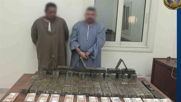 المتهمان والمضبوطات