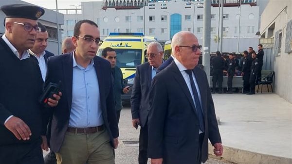 وصول محافظ بورسعيد