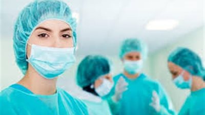  أطباء يخرجون أقلاما من معدة مريضة في تركيا