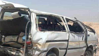 كانوا رايحين شغلهم.. مصرع 4 شباب في انقلاب سيارة ميكروباص في الشرقية بسبب سوء الأحوال الجوية 