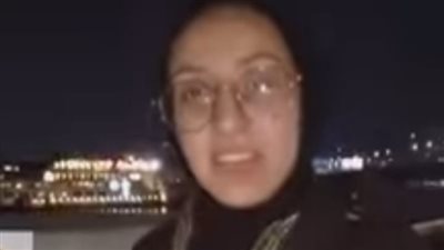 طالبة إعلام تجوب الشوارع لبيع الحلوى المنزلية لمساعدة أسرتها: أوقات بتعرض للتنمر وده بيضايقني | بث مباشر