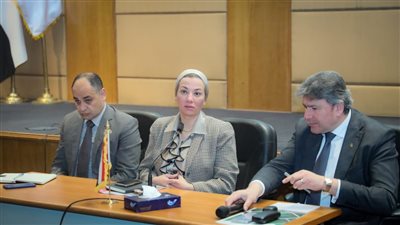 وزيرة البيئة: مقرة الوزارة بالعاصمة الإدارية سيوفر بيئة أفضل للعمل والإنتاج ويقدم حوافز للعاملين 