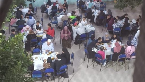 وليمة للموظفين وتنكيل