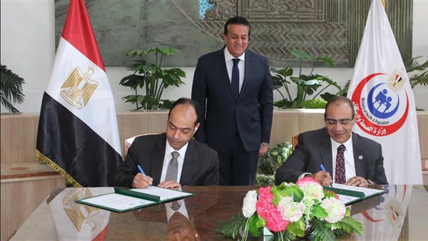 خالد عبدالغفار يشهد